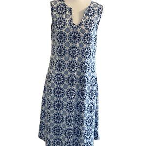 *Charlie Paige*  Blue and White Pretty Patterned Summer Dress.